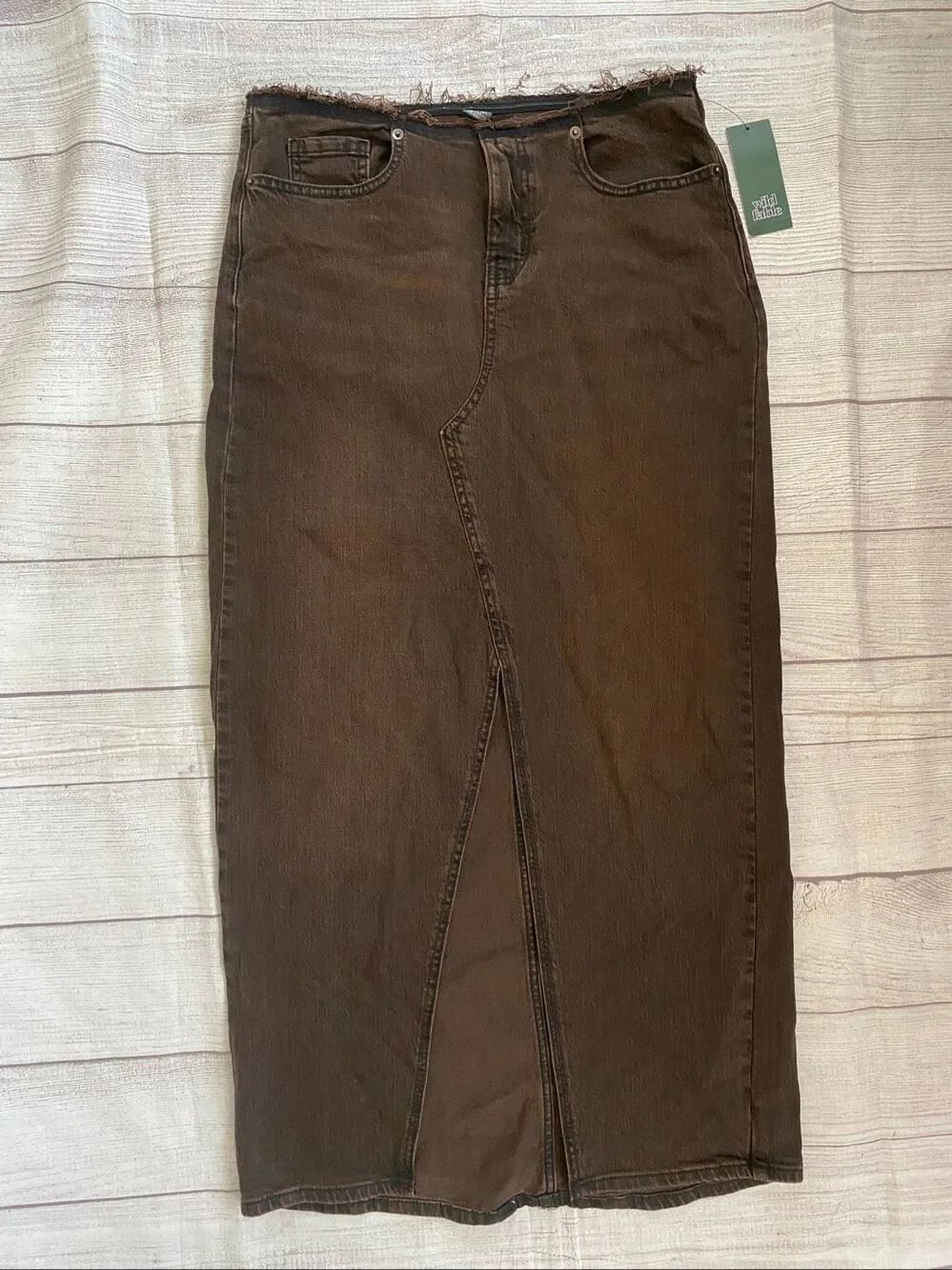 Wild Fable women 6R maxi jean skirt w/front cutout slit and raw hem waistband